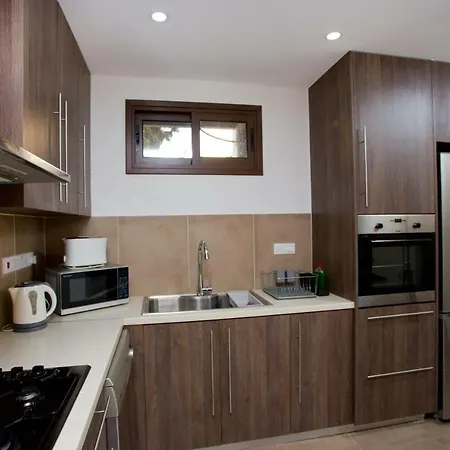 아파트 Galatex Living By Trulycyprus *